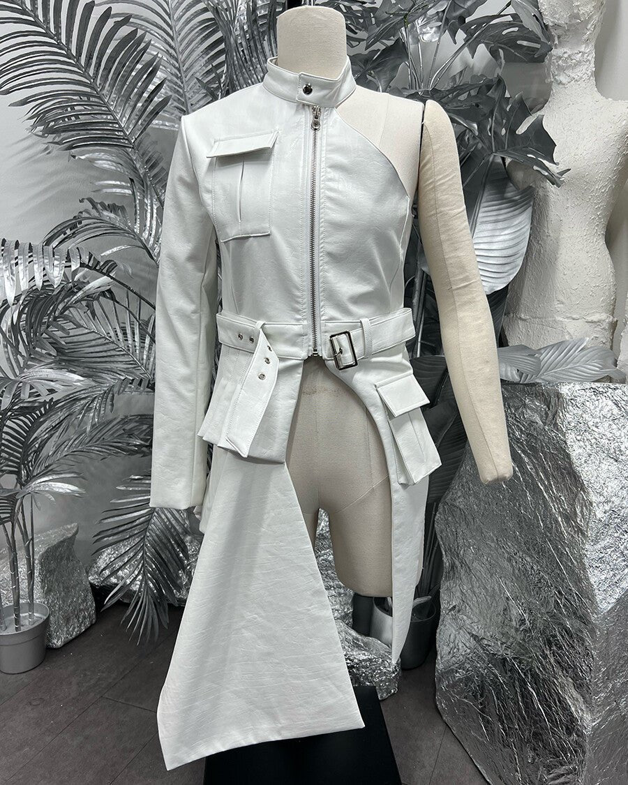 Draping White One Shoulder Jacket (Arts De Base) @SEOUL