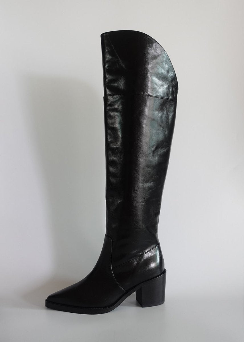 Frida knee - high long boots / shiny black, matt black (thenofficial) @SEOUL