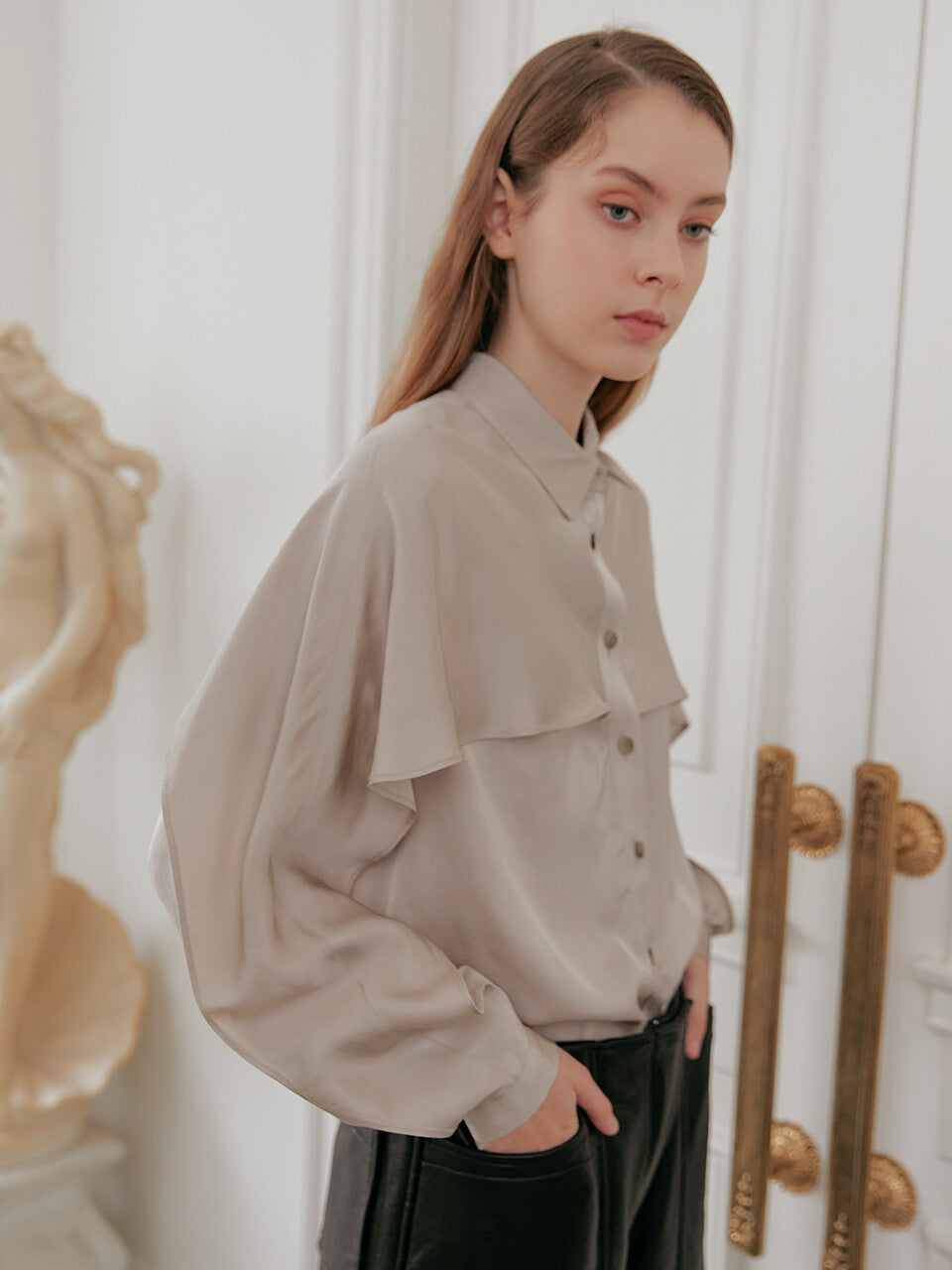 Elle Blouse_Champaign 엘 블라우스_샴페인