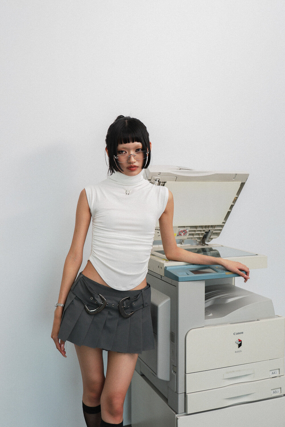 シャーリング PIERCING TEE - ホワイト