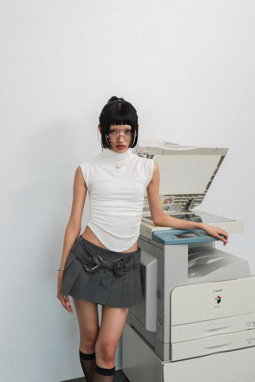 シャーリング PIERCING TEE - ホワイト