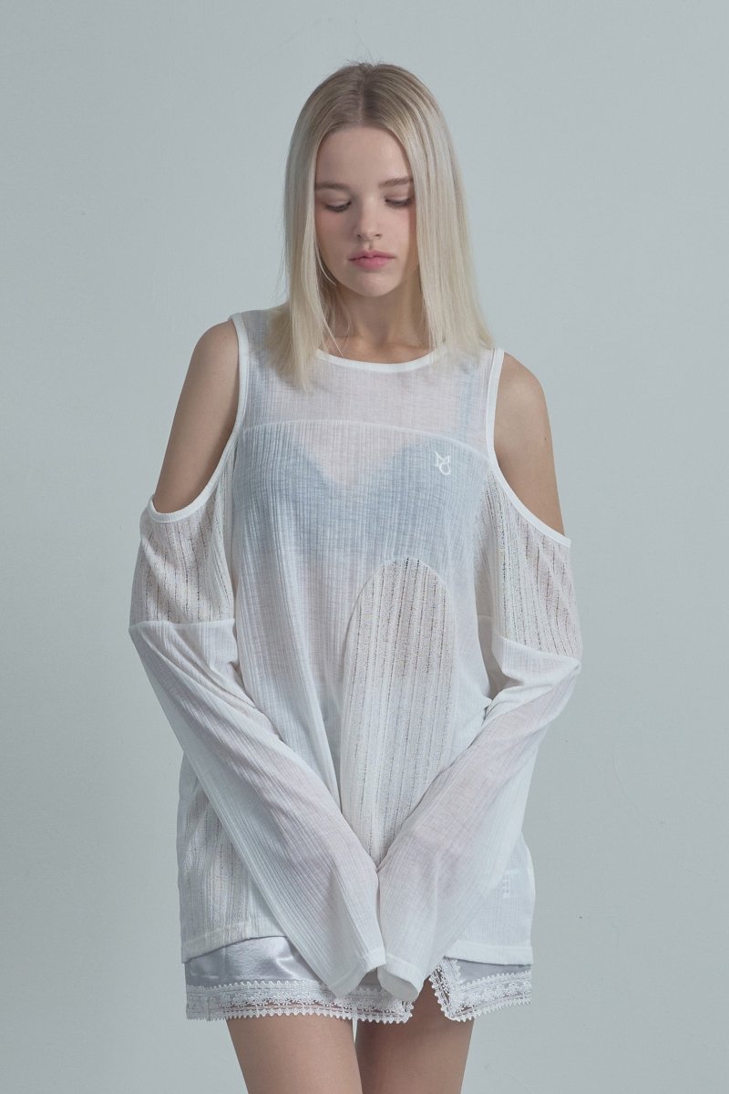 off shoulder loose T shirt ivory (moiremoa) @SEOUL
