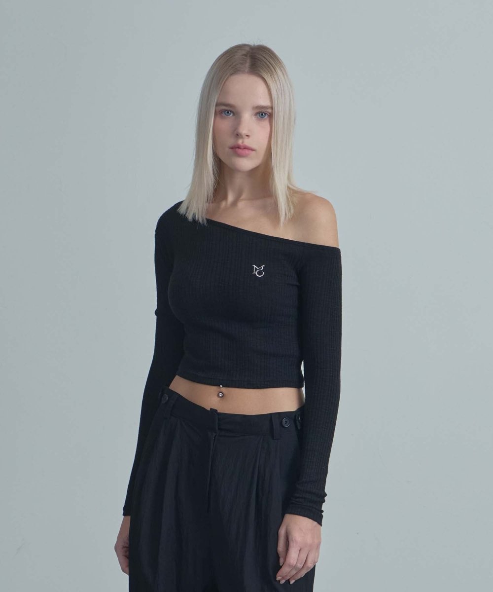 One shoulder logo T shirt Black (moiremoa) @SEOUL