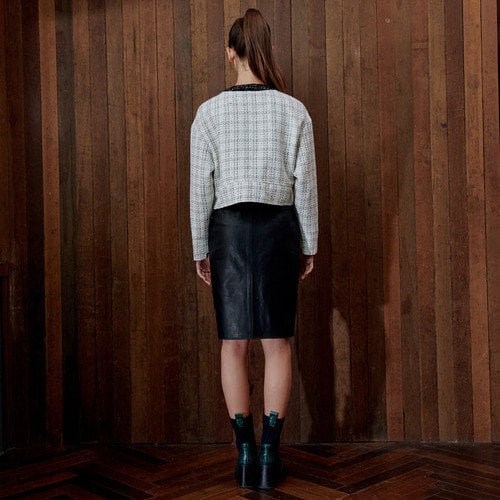 Tweed unbalanced cuff crop cardigan blouse white (wundergeist777) @SEOUL