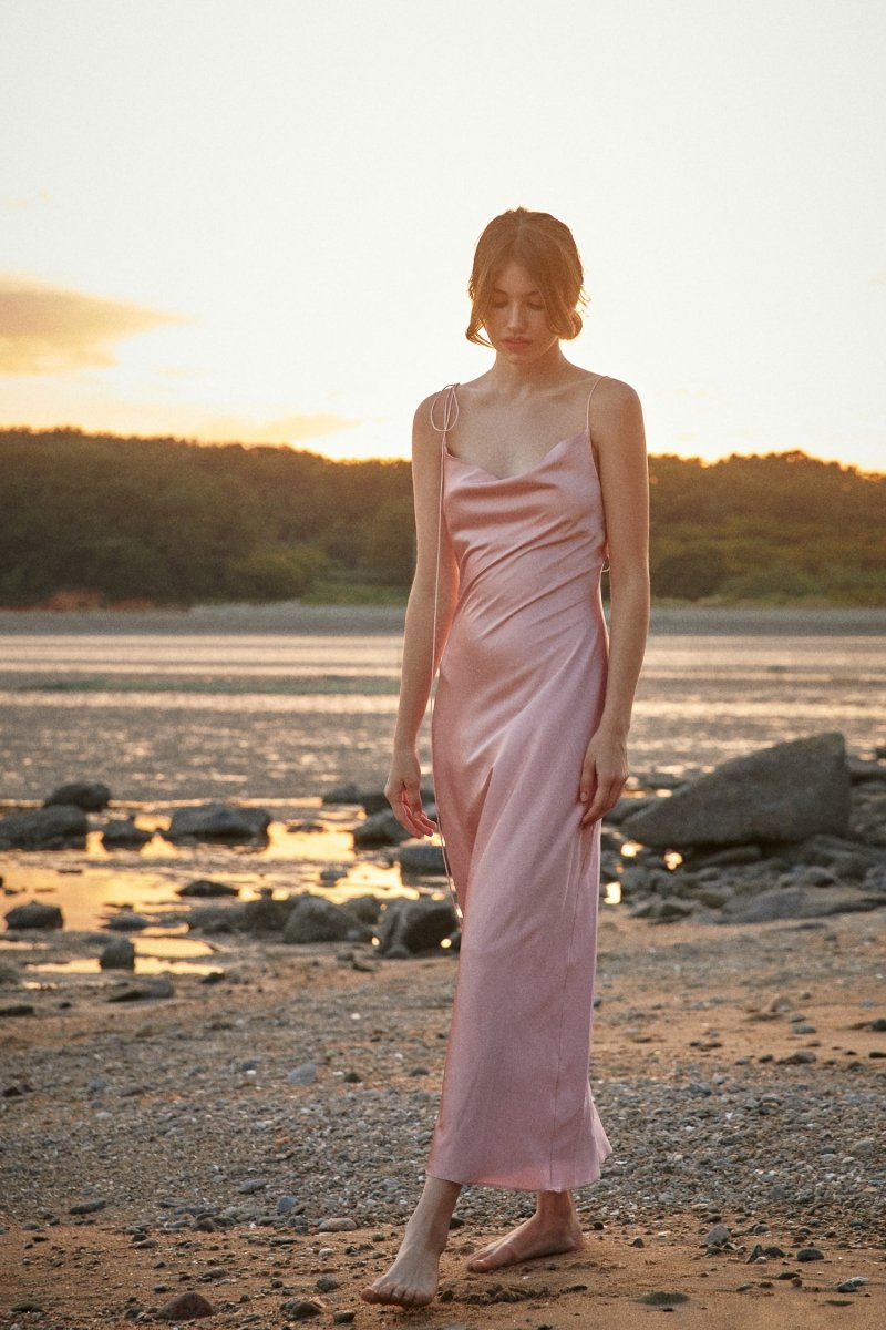 Kristen Pink Satin Slip Dress (L'EAU ET) ＠SEOUL