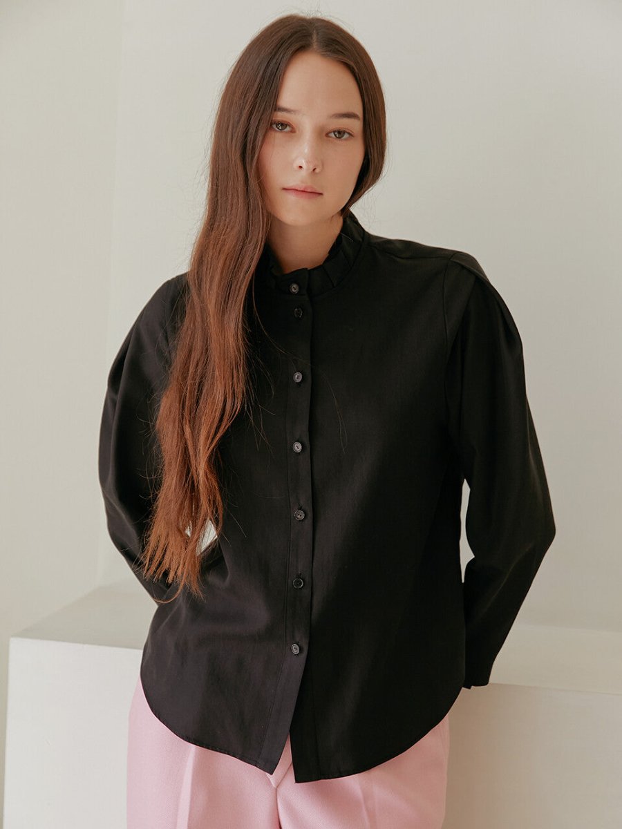 leeka pleated blouse _ charcoal black (AILE DE) ＠SEOUL