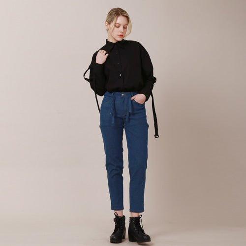 Overfit wing collar balloon sleeve strap blouse black (wundergeist777) ＠SEOUL