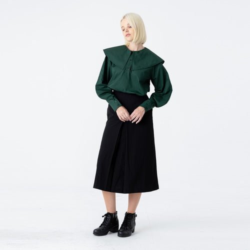 Raglan sailor collar bishop sleeve cotton green blouse (wundergeist777) ＠SEOUL