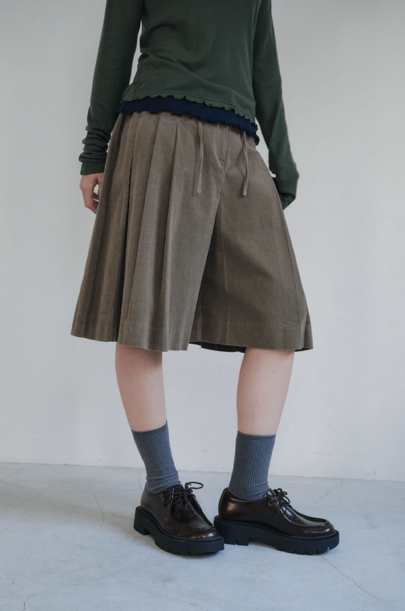 [Reorder] Corduroy pleated skirt pants (3colors)_Khaki (peep) ＠SEOUL