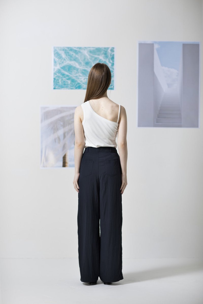 oblique line top -Ivory - ＠SEOUL