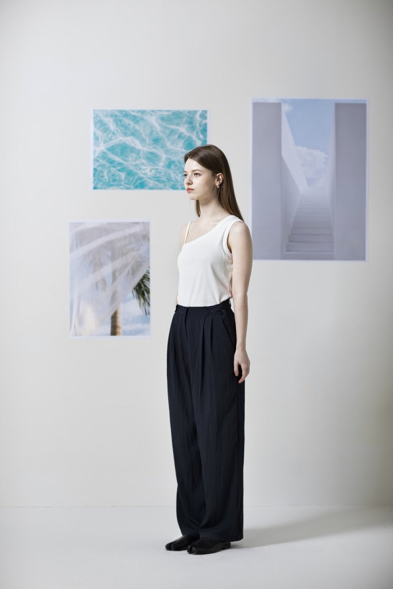 oblique line top -Ivory - ＠SEOUL