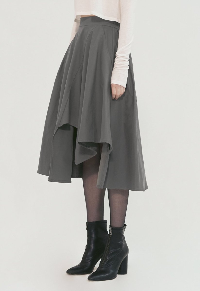 SKIRT WITH ASYMMETRICAL CUTTING DETAIL - ＠SEOUL