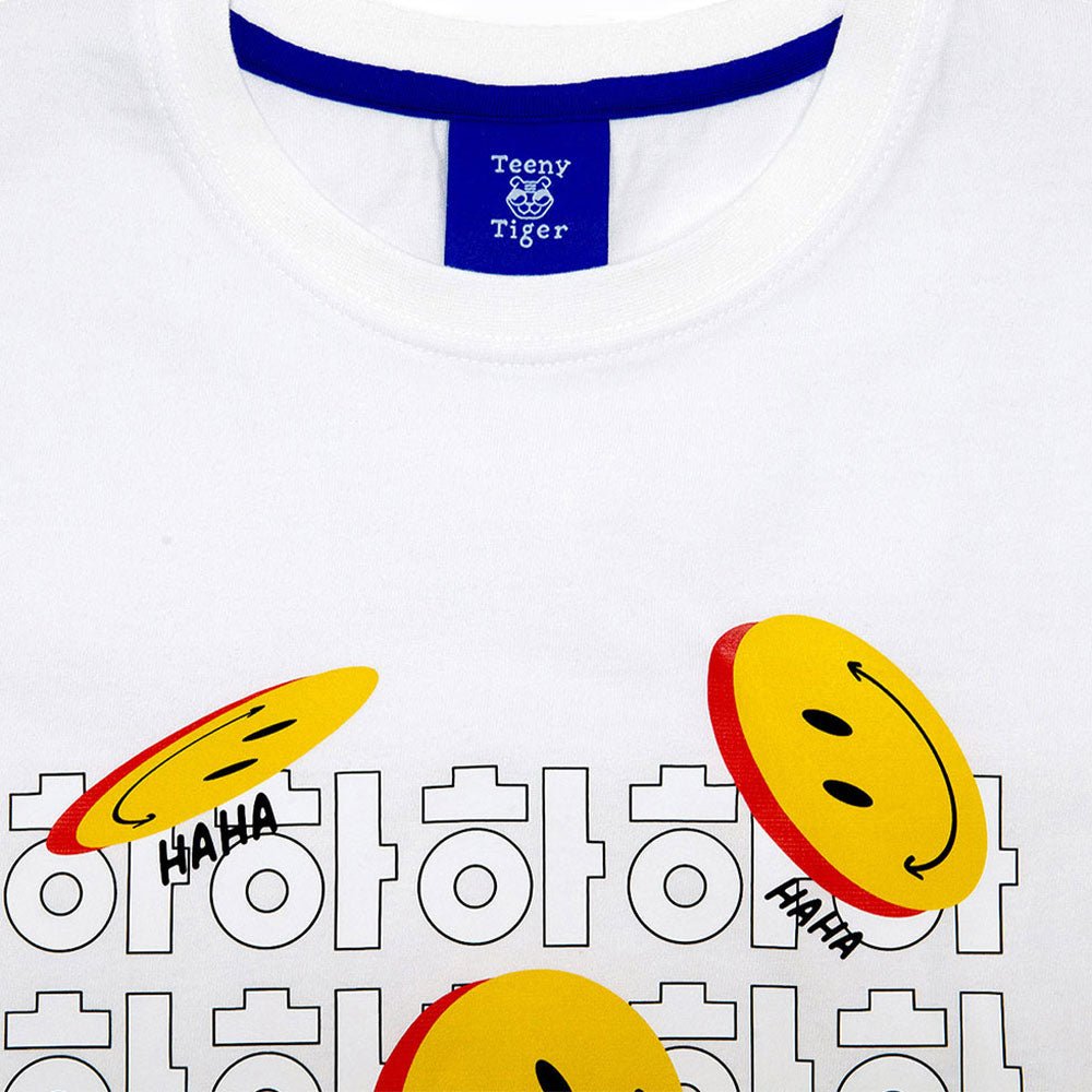 ハングルスマイル半袖Tシャツホワイト Korean smile Standard-fit short sleeve T-shirts (White) - ＠SEOUL