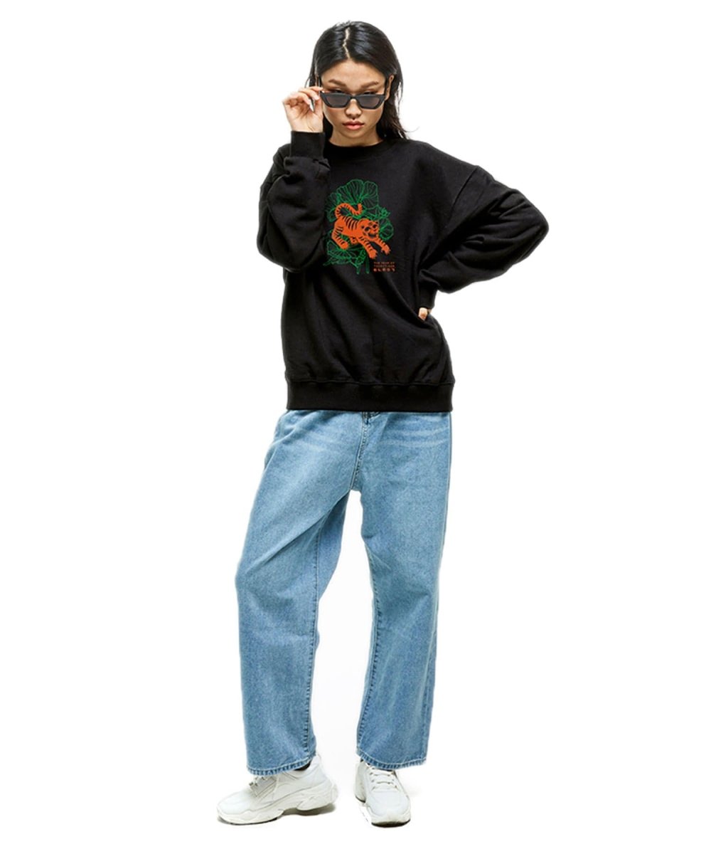 虎とムグンファマンツーマンブラック Tiger and Flower\"Mugunghwa\" sweatshirt (ブラック) - ＠SEOUL